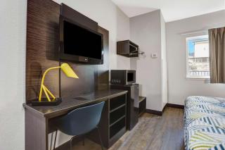 Motel 6-Weatherford, TX - Weatherford - 1