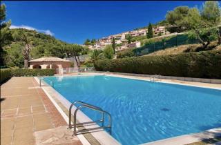 10 à 12 pers FAMILLE Amateurs randonnée Boulouris Panorama Saint Raphael Tennis Piscine partagé - 9