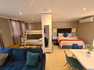 ARCHITECTS VIEW - VIP FAMILY SUITE - Durban - 7