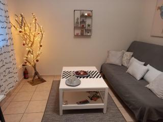 Helen's Welcoming & cozy flat - Koropi - 4