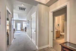 Home with Deck Near Lake Avalon, Boat Ramp and Golf! - Bella Vista - 6