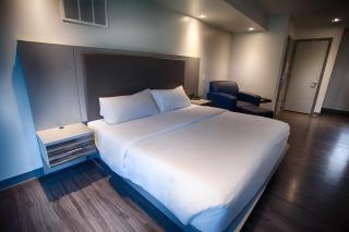 Z Loft Extended Stay Hotel - Saint Robert - 7