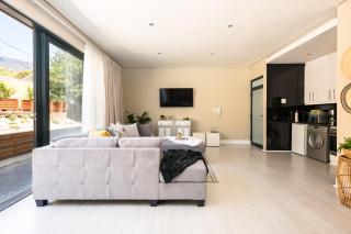 Cambridge Suites - #2 Cool & Spacious - Le Cap - 7