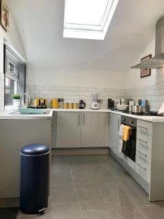 Stylish 3 bedroom house only 5 mins from M6/M58 - Wigan - 6