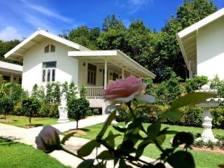 Perennial Resort - 7