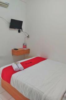 RedDoorz near GOR UNY - Demangan - 9