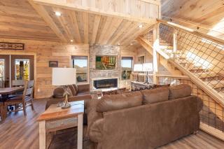 Victoria's Secrets cabin - 1