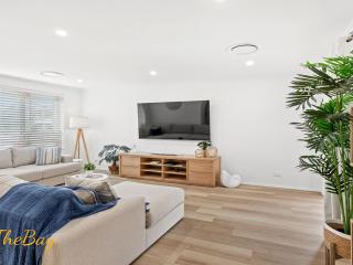 Waves on Whitesands - Fingal Bay - 7