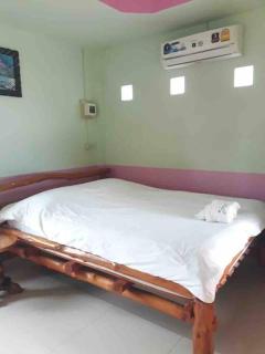 เพชร การ์เด้น -Phet Garden Resort, Nakhonthai 1 - Ban Pa Wai - 1