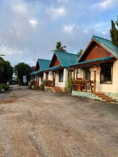 เพชร การ์เด้น -Phet Garden Resort, Nakhonthai 1 - Ban Pa Wai - 9