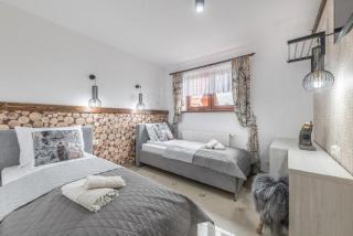 Biały Jeleń z basenem i jacuzzi - 2