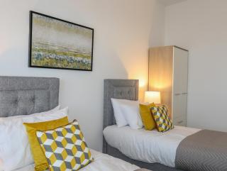 1 Avondale House - Rhosneigr - 1