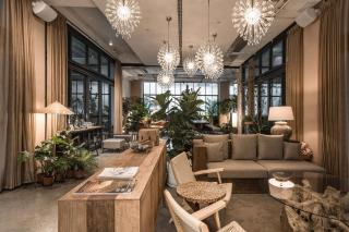SI Hotel - 1
