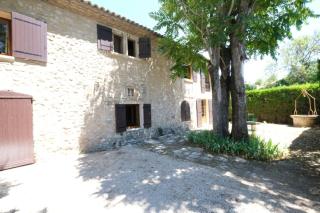 typical mas provençal with swimming pool in a small hamlet near mouriès in the alpilles in provence- 8 persons - Mouriès - 8