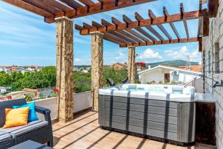 Luxury Villa in Rogoznica with Pool - 9