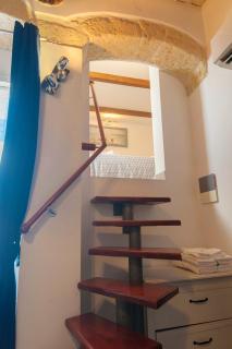 Charming Apartment in Trani with City View and Parking. - Trani - 3