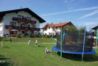 Cafe Wastelbauerhof - Urlaub auf dem Bauernhof - Bernau am Chiemsee - 8