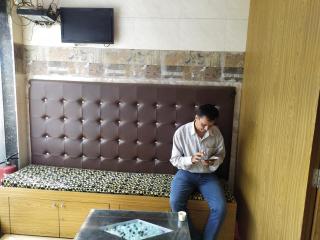 Super Dormitory AC DELUXE - Mumbai - 7