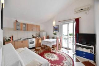 Apartment in Duce with sea view, balcony, air conditioning, WiFi 5063-2 - 0