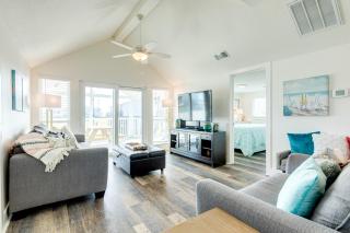 Las Palmas Retreat - 6