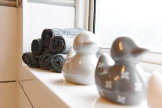 Westgate House - 5 bedroom newly renovated house with hot tub & private parking - 1