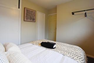 Westgate House - 5 bedroom newly renovated house with hot tub & private parking - 6