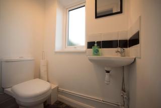 A beautiful 3-bed Family House in Ormskirk, sleeps 5 - 3