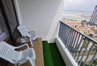 Landmark Stunning High Floor Coast View Studio #Netflix #Fast Wifi - Tanjong Tokong - 9