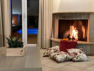 Corinthian Village - 4