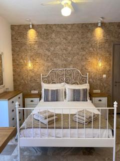 ANASTASIA LUXURY SUITES - Tolo - 8
