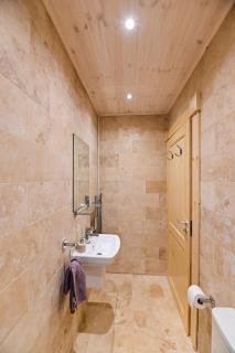 Cuddfan Lodge on a Gorgeous Private Lake - Newport - 3