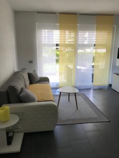 Schöne Neubauwohnung mit Garten - 5