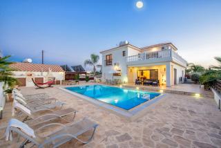 Amani Villa - 1