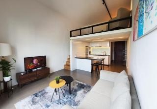 KL Sentral, EST Bangsar by SkyLimit Suites - 1