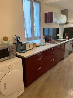 SUPERBE TRIPLEX MEUBLÉ TOUT CONFORT HYPER CENTRE ST CÉRÉ 3 CHAMBRES WIFI 120 M2 8 pers max - 3