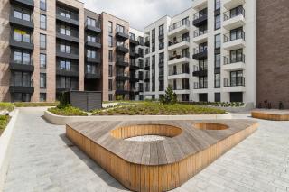 Cosy Apartment at the Main Station by Noclegi Renters - 1