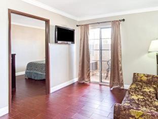 Cabana Inn & Suites - Long Beach - 4