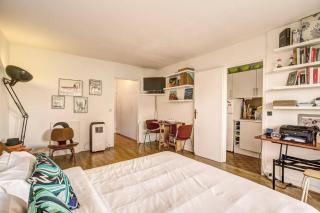 Rue Saint-Maur 1-Bed Studio Balcony and View - París - 1