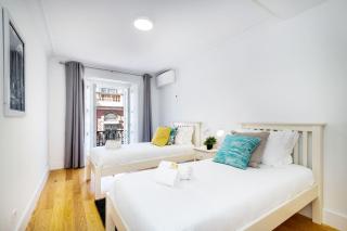 Stunning 2BDR Apartment in Chiado by LovelyStay - Lissabon - 7