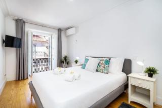 Stunning 2BDR Apartment in Chiado by LovelyStay - Lissabon - 9