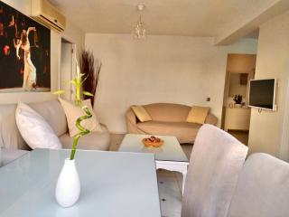 Apartamento Jardín Cerca del Centro - Sevilla - 1