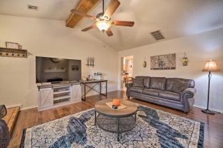 Home with Screened Porch about 10 Miles to Dtwn OKC! - Moore - 7