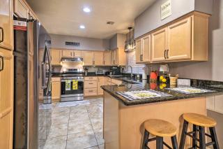 Home with Screened Porch about 10 Miles to Dtwn OKC! - 3