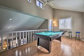 Modern Poconos Retreat with Hot Tub and Game Room - 9