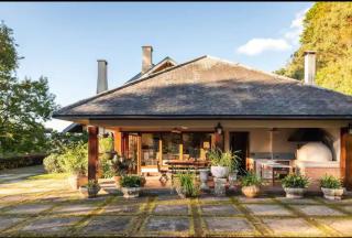 Aconchegante Mansão Estilo Suíça em Campos do Jordão - 7