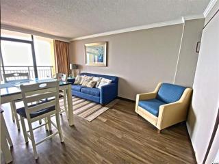 Oceanfront 1 Bedroom Suite with Beautiful Décor and Accents Caravelle Resort 1039 Sleeps 6 Guests - 7