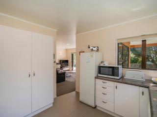 Family Escape - Pauanui Holiday Home - 2