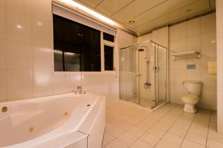 Wogo Hotel - Yilan City - 9