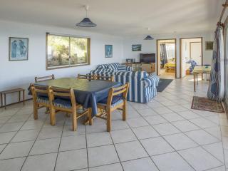 Surfers Beach Shack - Mollymook - 6