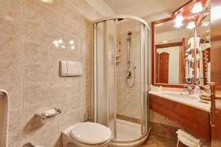 Hotel Astoria - 4